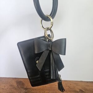 Black Card Holder Keychain with Bow And Tassle Accents And Wrist Ring NWT